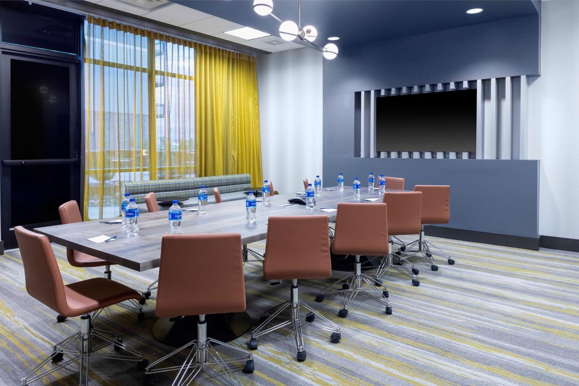 Springhill Suites By Marriott Грейт Фолс Екстериор снимка