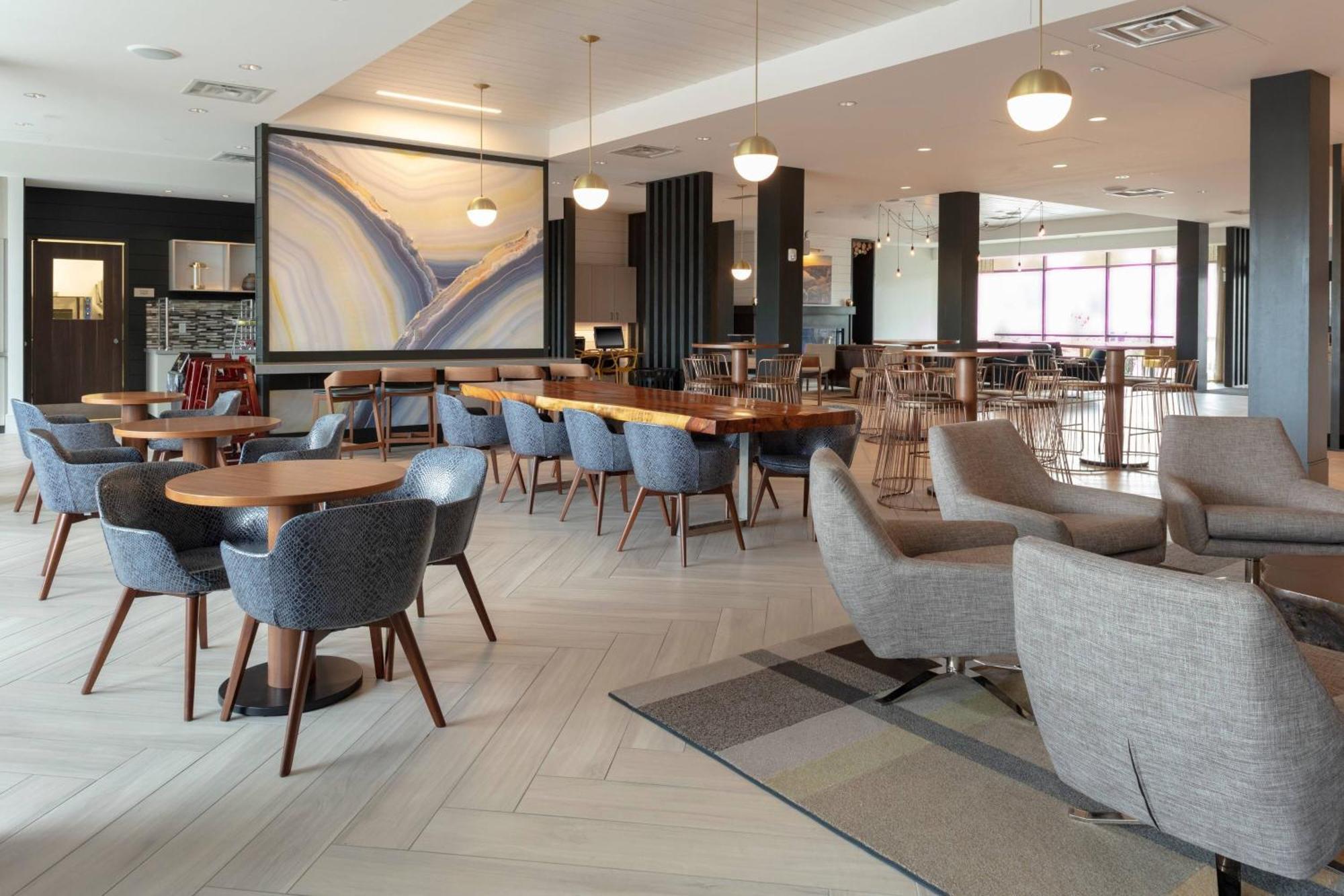 Springhill Suites By Marriott Грейт Фолс Екстериор снимка